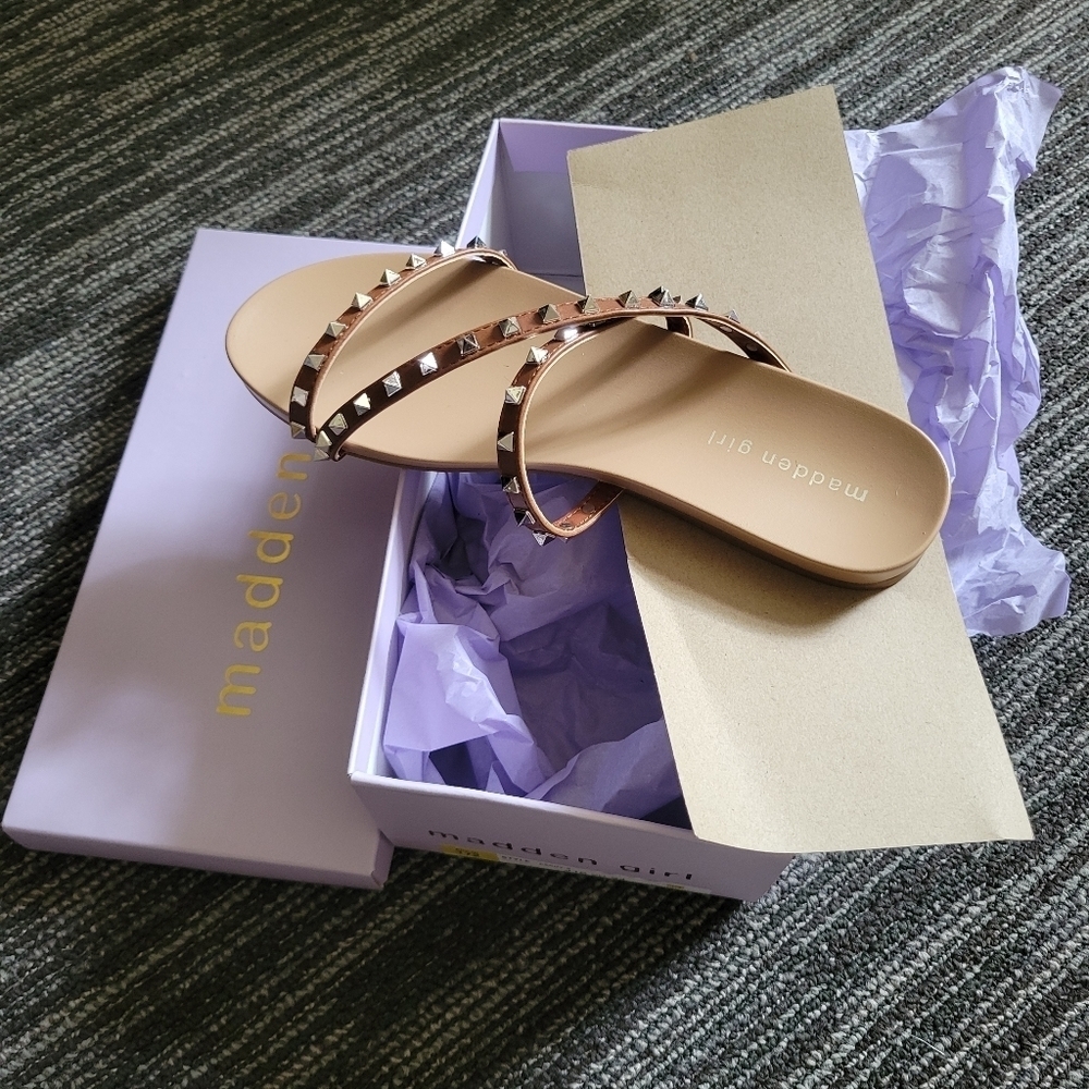 Madden Girl Brown Tan Studded Sandals